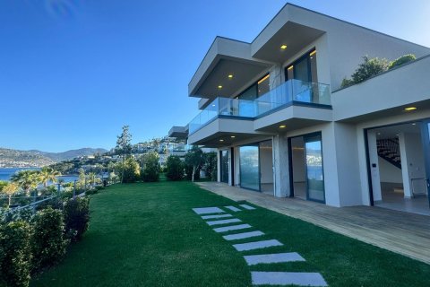 ویلا در  Gundogan ، ترکیه 5 خوابه ، 1000 متر مربع.  شماره 216216 - 15