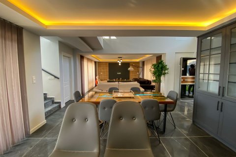 ویلا در  Oludeniz ، ترکیه 4 خوابه ، 202 متر مربع.  شماره 213286 - 7