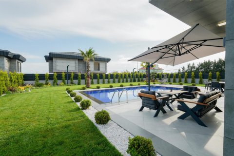 Продажа виллы в Бююкчекмедже, Стамбуле, Турция 7+1, 750м2, №212474 – фото 6