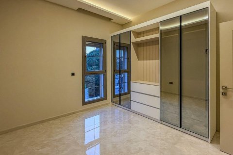 Kuşadası, Aydın, Türkiye №226679 - 3
