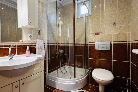 Продажа квартиры  в Кемере, Анталье, Турция 3+1, 134м2, №215227 – фото 25