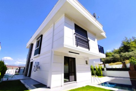 for sale  in Kusadasi, Aydin, Turkey, 5 bedrooms, 150m2, No. 221475 – photo 12