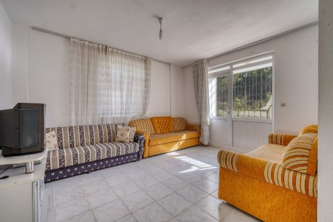 آپارتمان در  Avsallar ، ترکیه 100 متر مربع.  شماره 221480 - 8