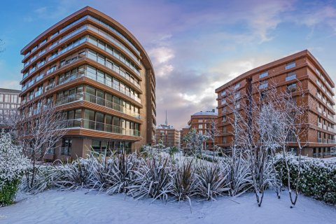 آپارتمان در Üsküdar،  Istanbul ، ترکیه 4 خوابه ، 226 متر مربع.  شماره 215116 - 5