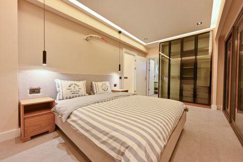 8+1 Villa in Fethiye, Mugla, Türkei Nr. 225519 - 9
