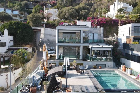 7+1 Villa  in Turkbuku, Mugla, Turkey No. 216235