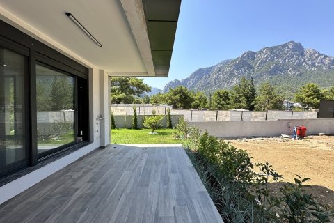 4+1 Villa  i Kemer, Antalya, Tyrkia Nr. 228576