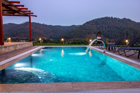 Продажа виллы в Гёчеке, Мугле, Турция 6+1, 400м2, №213226 – фото 5