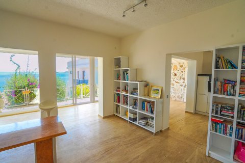 4+1 Villa i Kalkan, Antalya, Turkiet Nr. 227399 - 11