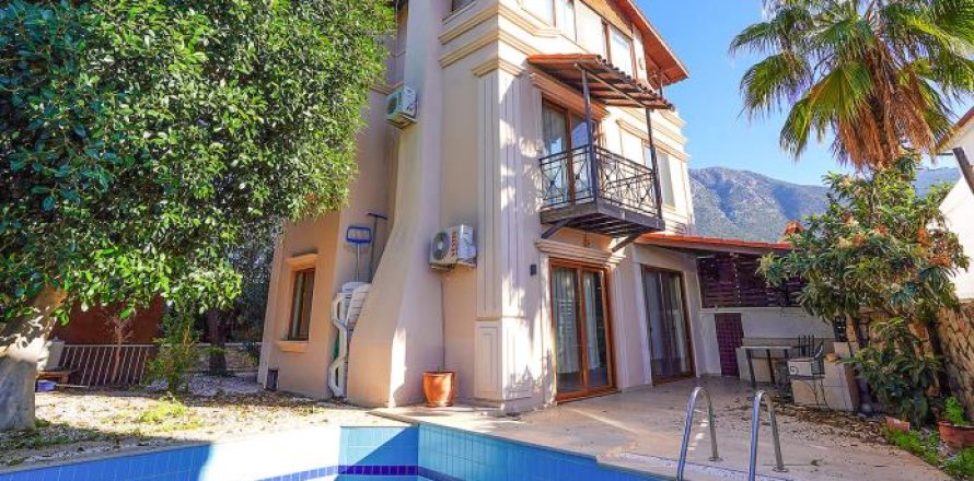 Villa  3+1  Kalkan, Antalya, Türkiye №227193