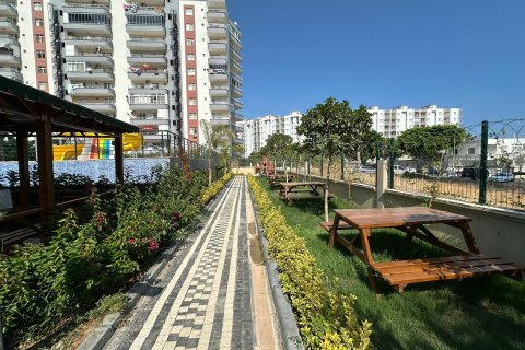 Продажа квартиры в Мерсине, Турция 2+1, 85м2, №212564 – фото 7