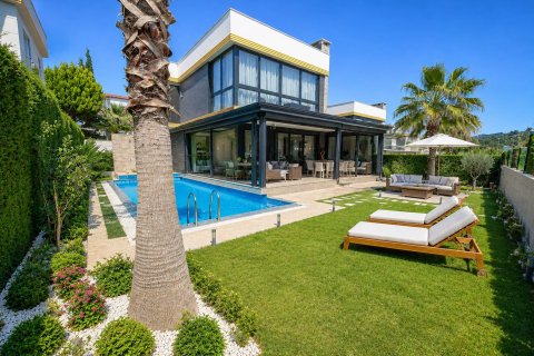 Продажа  в Кушадасы, Айдыне, Турция, 250м2, №226807 – фото 2