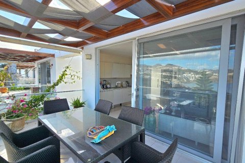 Продажа квартиры в Бодруме, Мугле, Турция 2+1, 110м2, №212652 – фото 17