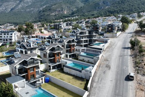 5+0 Villa in Ovacik, Mugla, Türkei Nr. 228980 - 3