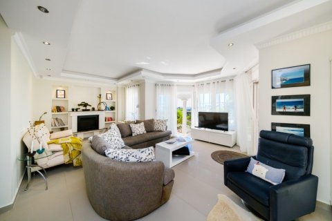 ویلا در  Alanya ، ترکیه 4 خوابه ، 276 متر مربع.  شماره 215512 - 15