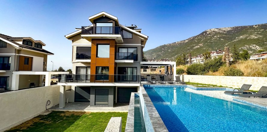 5+1 Villa i Ovacik, Mugla, Turkiet Nr. 228975