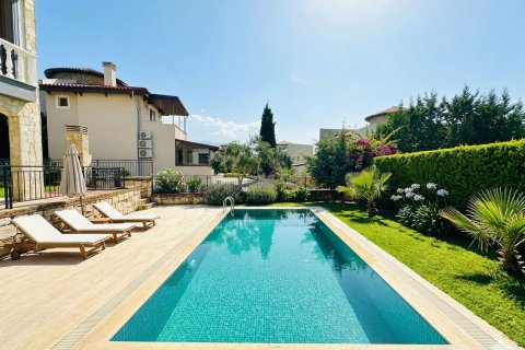 Продажа  в Кушадасы, Айдыне, Турция, 250м2, №226810 – фото 29