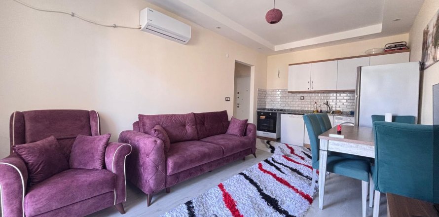 1+1 Apartment in Mahmutlar, Antalya, Turkey No. 226758
