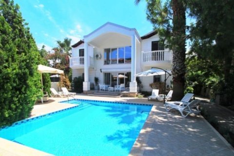 4+1 Villa  i Fethiye, Mugla, Tyrkia Nr. 214820 - 1