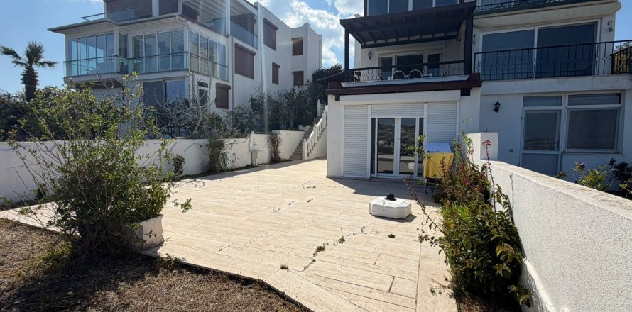 3+1 Villa  in Yalikavak, Mugla, Türkei Nr. 221804