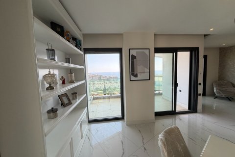 Продажа квартиры  в Каргыджаке, Аланье, Анталье, Турция 3+1, 245м2, №228424 – фото 12
