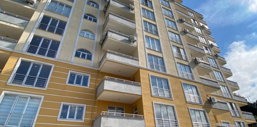 Квартира  2+1 в Йомре, Трабзон, Турция №228500