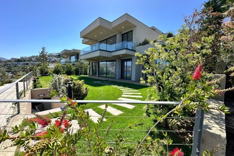 ویلا در  Gundogan ، ترکیه 5 خوابه ، 1000 متر مربع.  شماره 216216 - 3