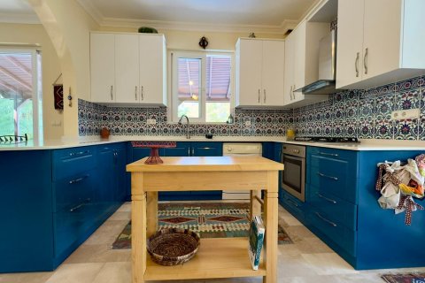 ویلا در  Fethiye ، ترکیه 3 خوابه ، 363 متر مربع.  شماره 212145 - 9