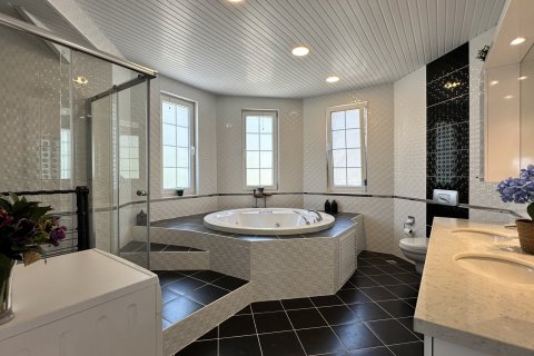 Продажа виллы  в Кемере, Анталье, Турция 3+1, 280м2, №226990 – фото 25