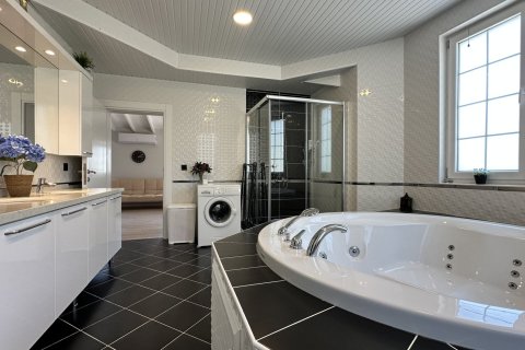 Продажа виллы  в Кемере, Анталье, Турция 3+1, 280м2, №226990 – фото 26