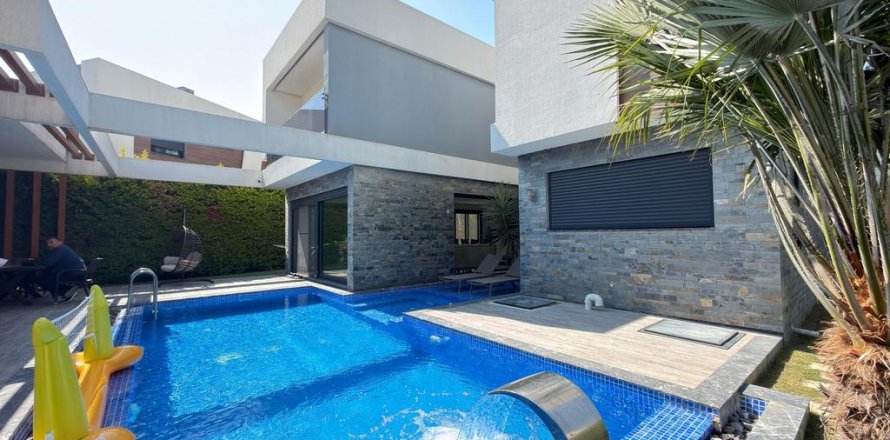 in Kusadasi, Aydin, Türkei Nr. 228661