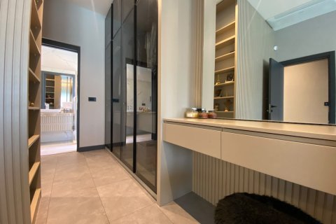 for sale  in Izmir, Turkey, 4 bedrooms, 330m2, No. 228871 – photo 14