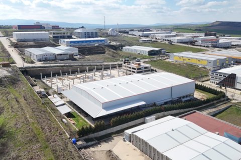 Коммерческая недвижимость  9850м2 в Тургутлу, Маниса, Турция №223250