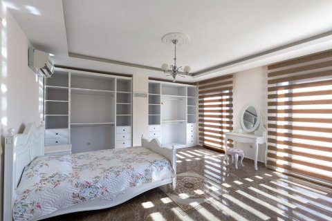 Villa for sale  in Milas, Mugla, Turkey, 5 bedrooms, 39000m2, No. 216193 – photo 5