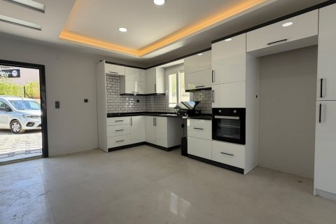 for sale in Kusadasi, Aydin, Turkey, 3 bedrooms, 140m2, No. 228662 – photo 3