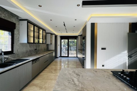 6+1 Villa  i Kemer, Antalya, Turkiet Nr. 217841 - 7