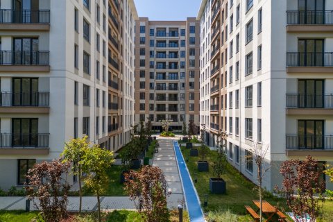 Квартира  3+1 в Бейликдюзю, Стамбул, Турция №223144