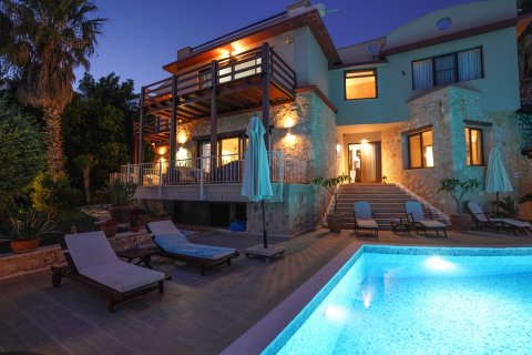 5+1 Villa i Kalkan, Antalya, Turkiet Nr. 228973 - 13