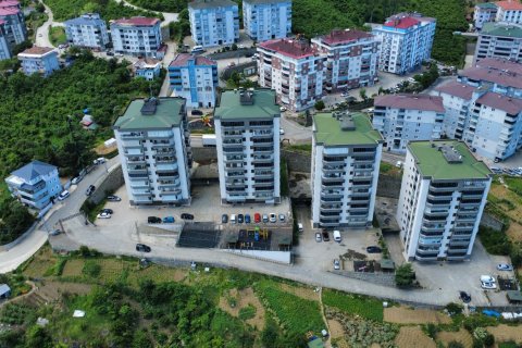 آپارتمان در  Trabzon ، ترکیه 3 خوابه ، 140 متر مربع.  شماره 228515