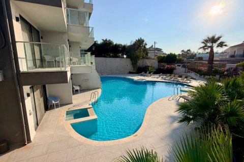 2+0 Wohnung in Oludeniz, Fethiye, Mugla, Türkei Nr. 226478 - 5