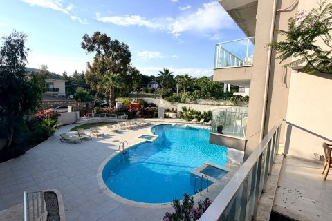 2+0 Wohnung in Oludeniz, Fethiye, Mugla, Türkei Nr. 226478 - 4