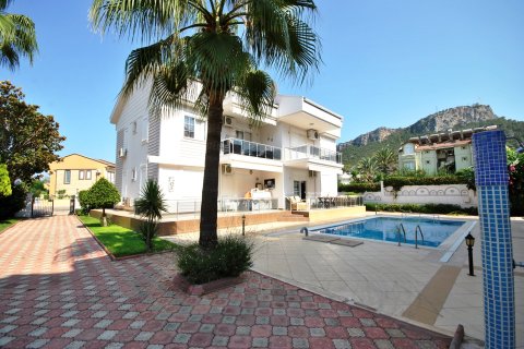 Продажа квартиры  в Кемере, Анталье, Турция 3+1, 134м2, №215227 – фото 3