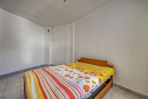 آپارتمان در  Avsallar ، ترکیه 100 متر مربع.  شماره 221480 - 15