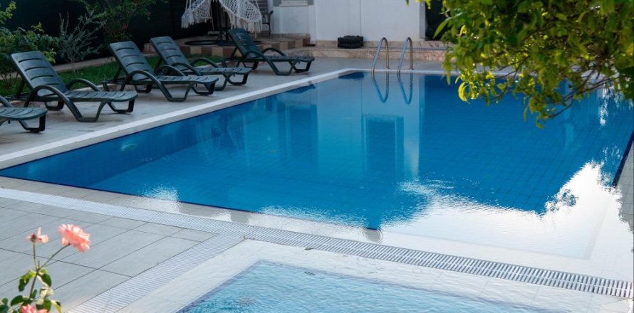 هتل در Antalya ، ترکیه 300 متر مربع. شماره 232180