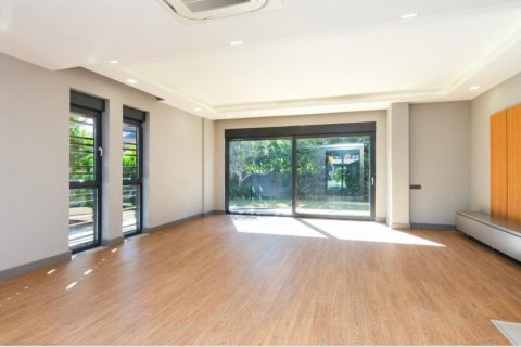 Продажа виллы  в Коньяалты, Анталье, Турция 7+1, 270м2, №211984 – фото 13