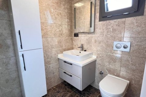 2+1 Leilighet  i Kusadasi, Aydin, Tyrkia Nr. 215767 - 8