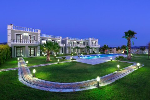 Villa for sale  in Milas, Mugla, Turkey, 5 bedrooms, 39000m2, No. 216193 – photo 20