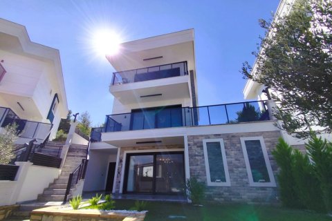 for sale  in Kusadasi, Aydin, Turkey, 5 bedrooms, 150m2, No. 221475 – photo 18