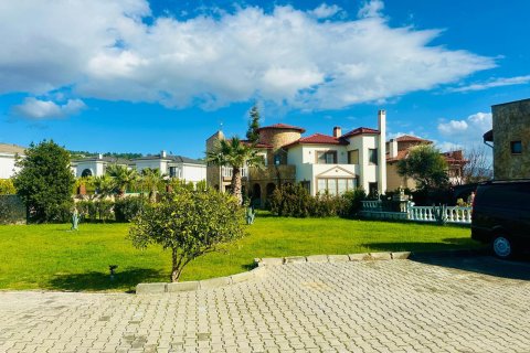 Продажа  в Кушадасы, Айдыне, Турция, 250м2, №226810 – фото 16