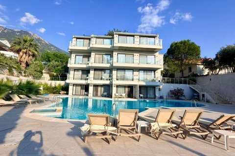 2+0 Wohnung in Oludeniz, Fethiye, Mugla, Türkei Nr. 226478 - 8